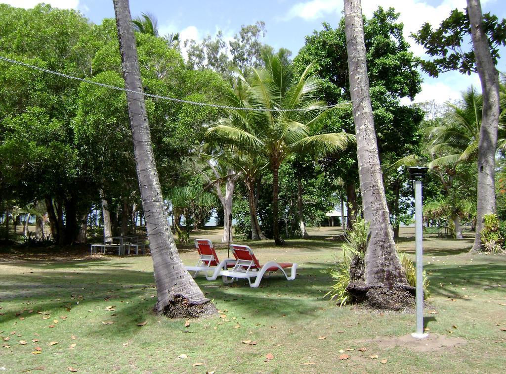 Bramston Beach Motel Eksteriør bilde